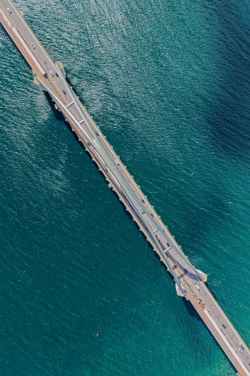 Flygbild över bron vid Fehmarn