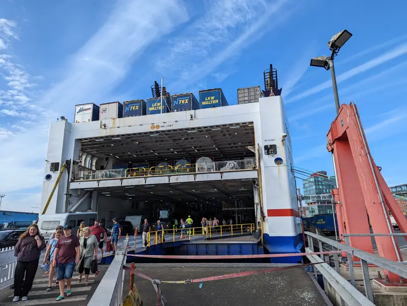 Bildäck vid avstigning från Stena Scandinavica i Kiel. Arkivfoto från 2022