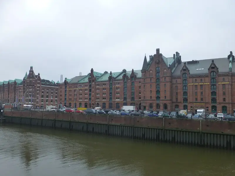 Byggnaden som rymmer Miniatur Wunderland i Hamburgs Speicherstadt