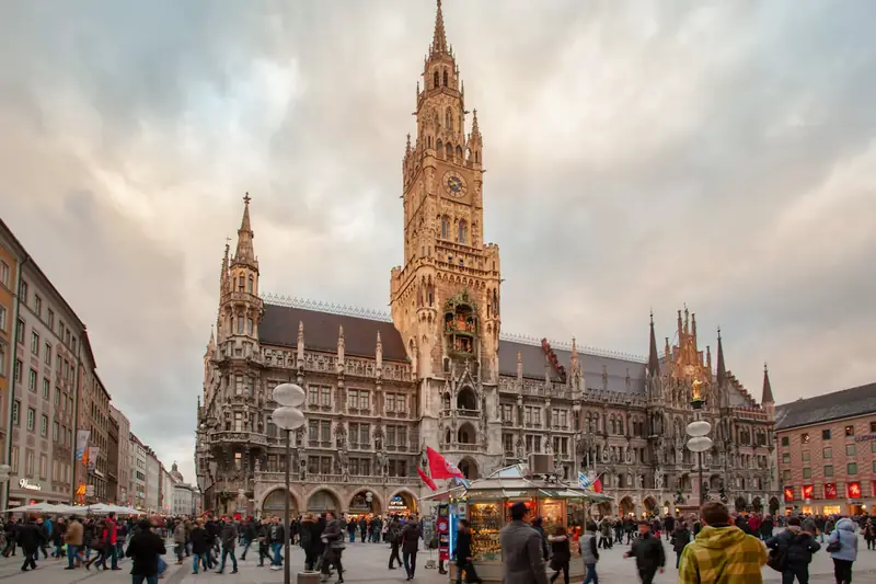 Marienplatz i München